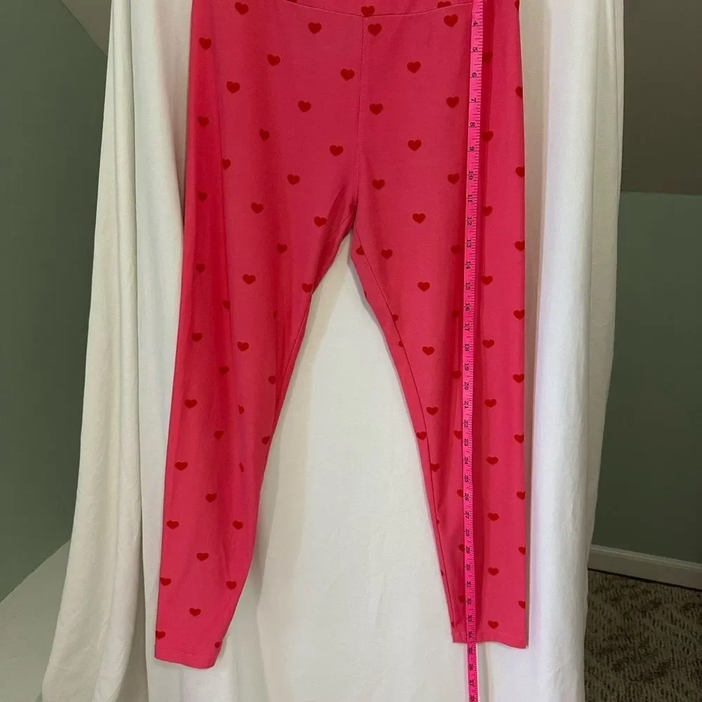 LulaRoe Pink Heart Patterned Womens Leggings One size